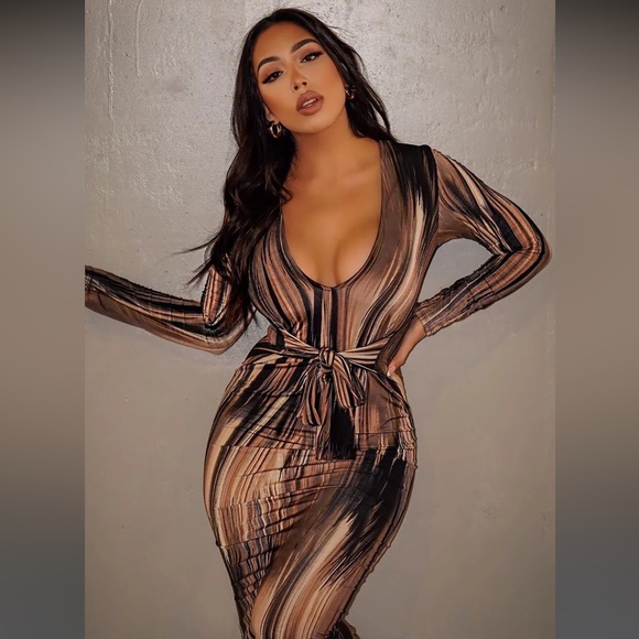 Fashion nova maxi dress - Picture 7 of 7